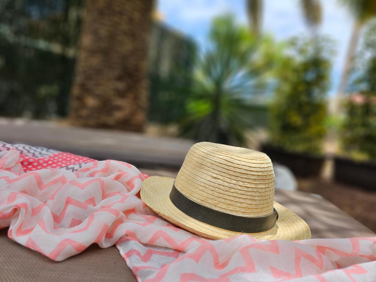 Beach & Refreshing Pool Holidays Air-Conditioning , Costa Adeje Exterior photo