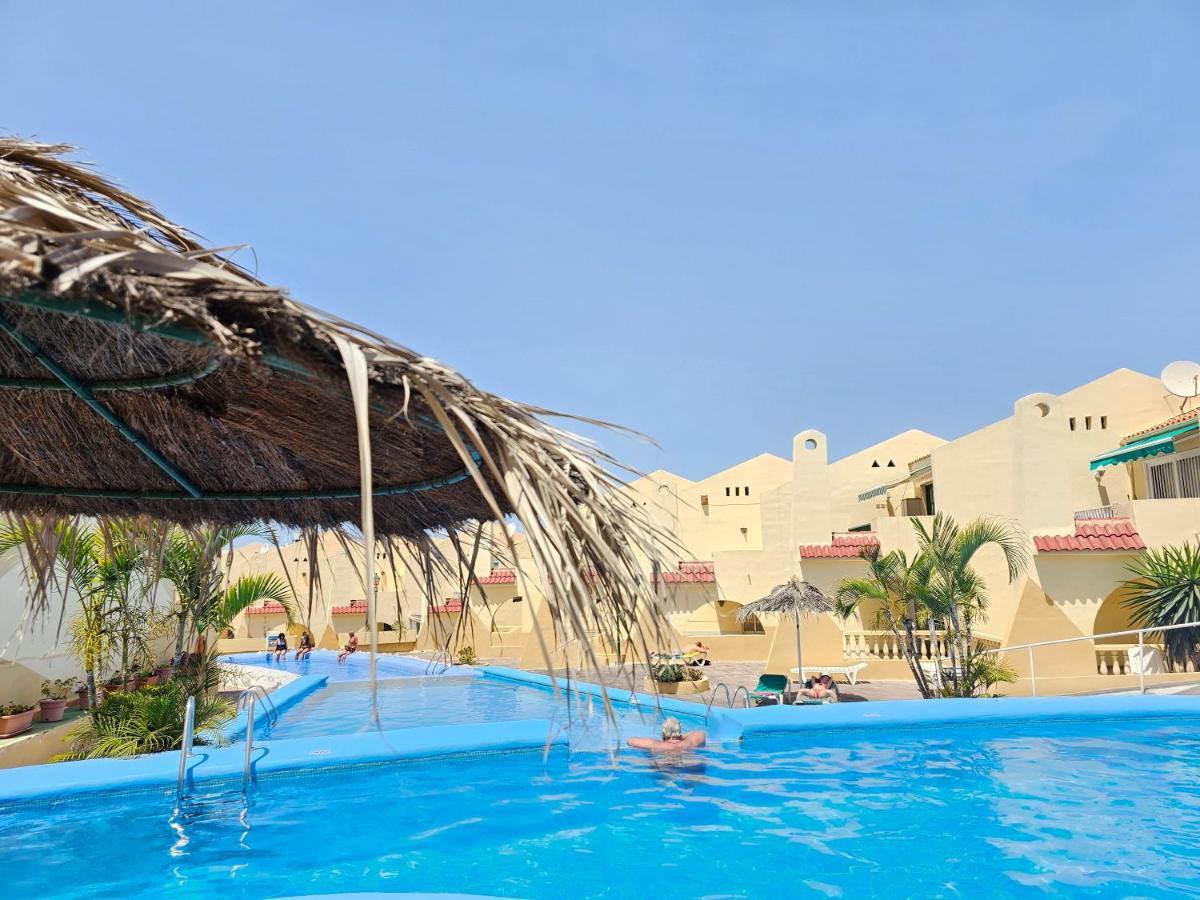 Beach & Refreshing Pool Holidays Air-Conditioning , Costa Adeje Exterior photo