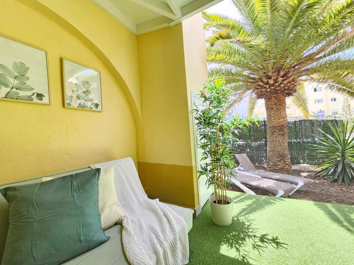 Beach & Refreshing Pool Holidays Air-Conditioning , Costa Adeje Exterior photo